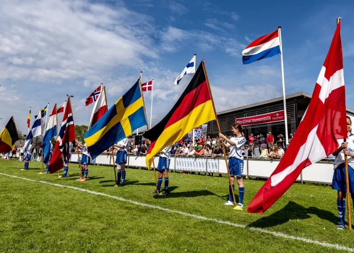 Jeugdvoetbaltoernooi in Denemarken